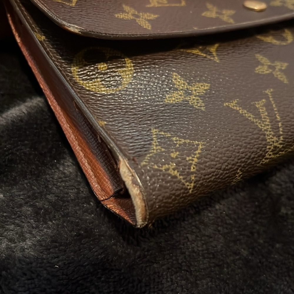 LV monogram continental wallet...good used condition! - Picture 8 of 9
